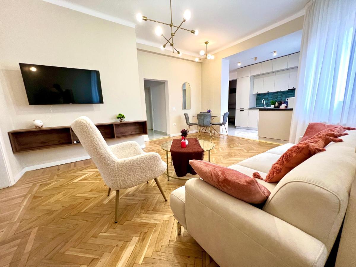 Old Town Bucharest, Luxury 2 Bedrooms Apartment المظهر الخارجي الصورة