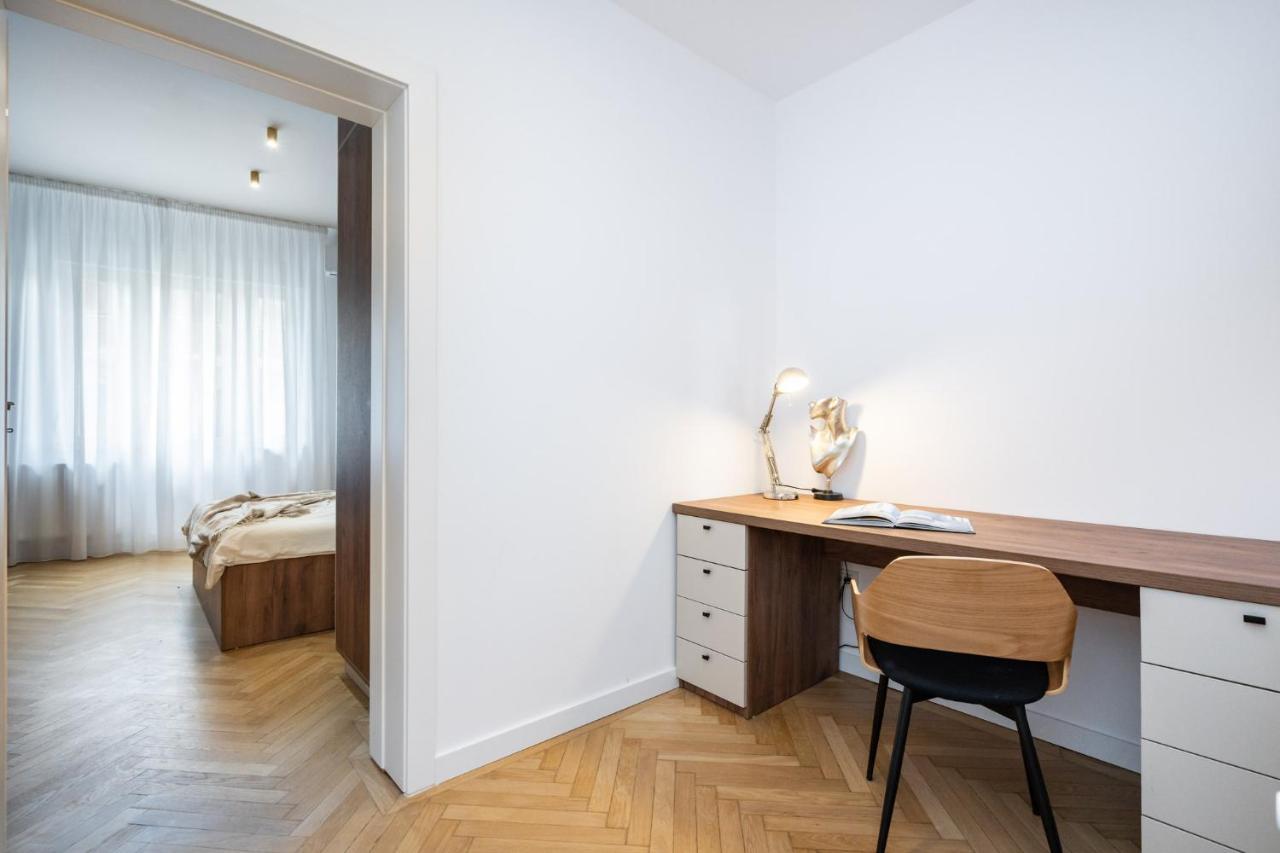 Old Town Bucharest, Luxury 2 Bedrooms Apartment المظهر الخارجي الصورة