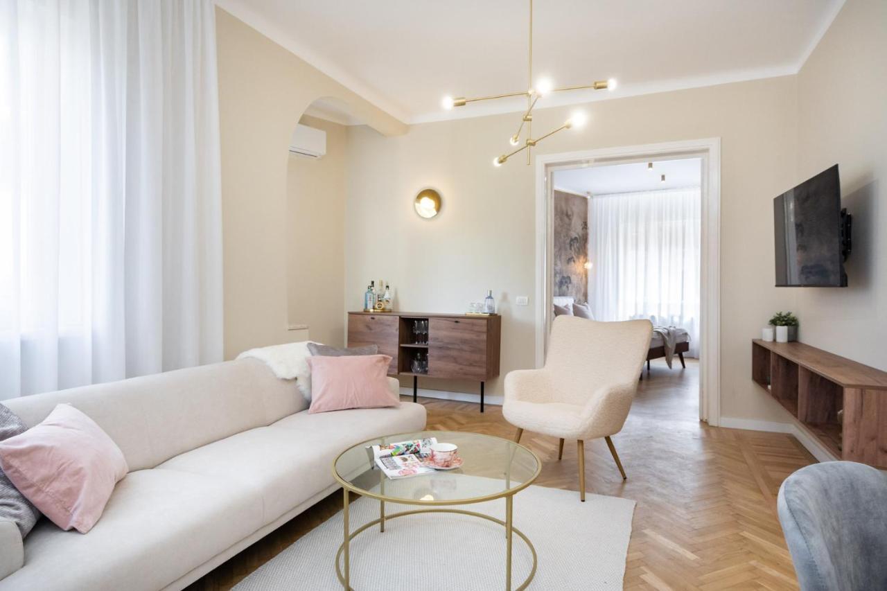 Old Town Bucharest, Luxury 2 Bedrooms Apartment المظهر الخارجي الصورة